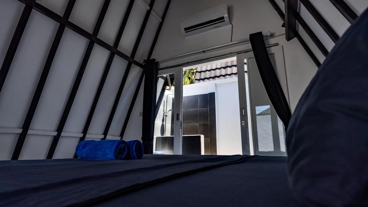 Sanctum Dive Bungalows With Private Pool Gili Trawangan Buitenkant foto