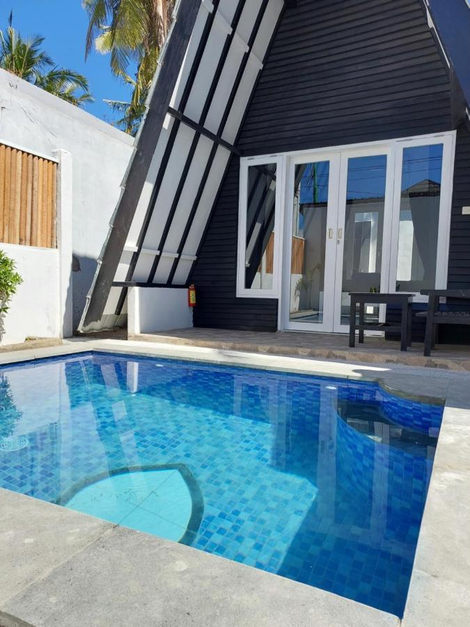 Sanctum Dive Bungalows With Private Pool Gili Trawangan Buitenkant foto